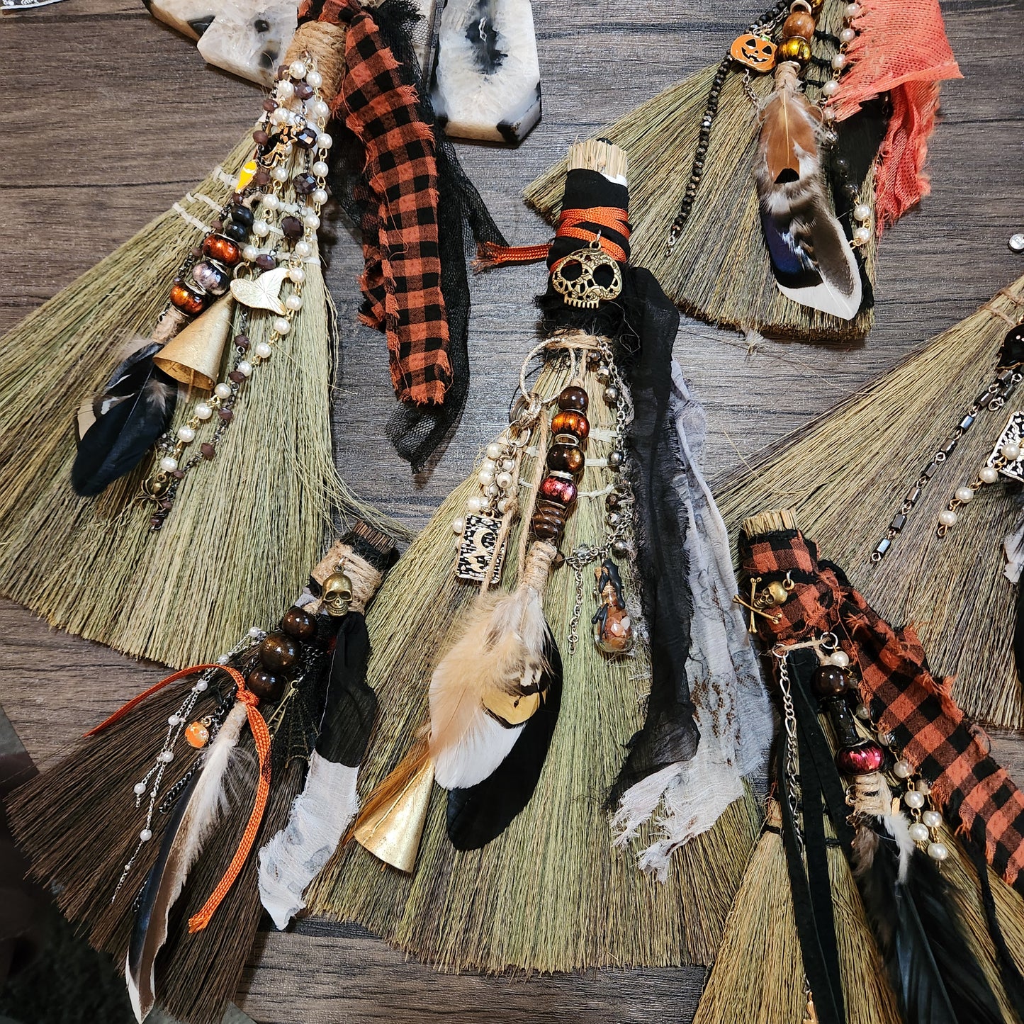 Large Witches Broom & Mystery Item!